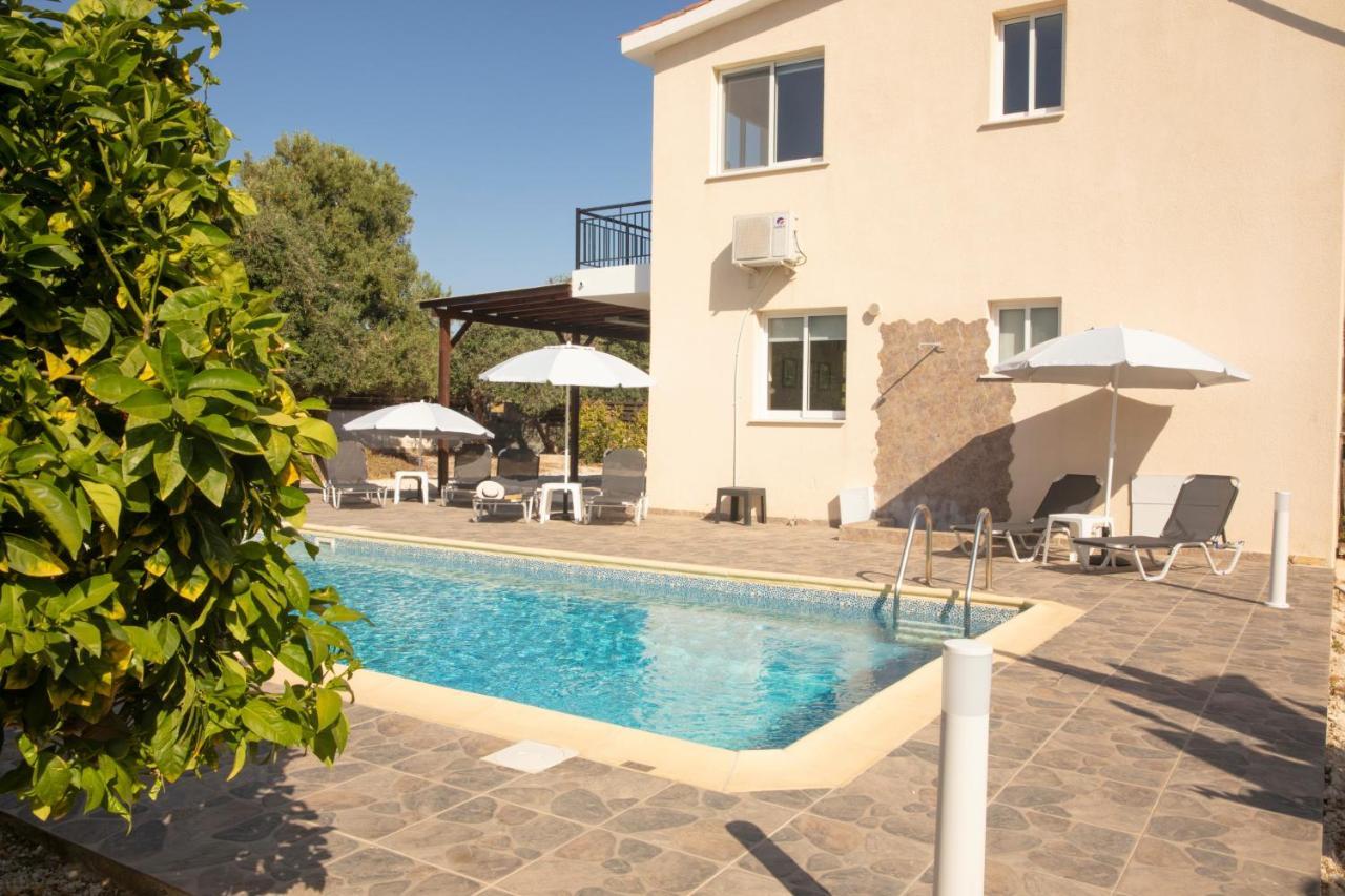 Villa Gavalas เปเยีย ภายนอก รูปภาพ